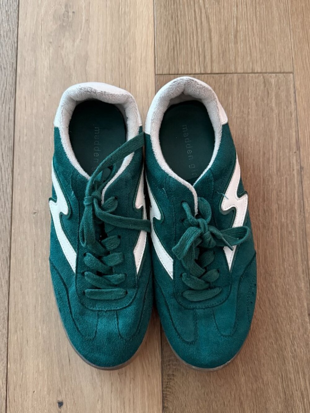 madden girl | emerald green giia retro suede sneaker 8 - Picture 2 of 7